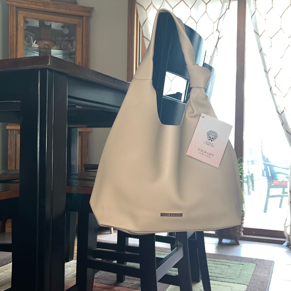 Vince Camuto beige/ cream leather tote** LAST ONE - Picture 9 of 9